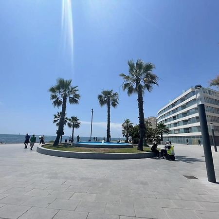 Amazing Penthouse On The Beach, Sea Views, Wifi, Airconditioning And Parking Torrevieja Exterior foto